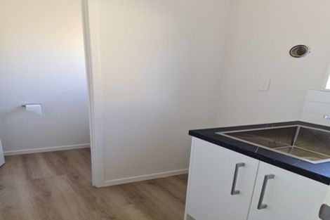 Photo of property in 2/37 Alexander Avenue, Torbay, Auckland, 0630