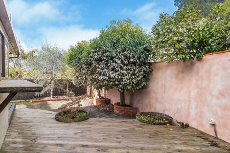 Photo of property in 2/127 Te Heuheu Street, Taupo, 3330