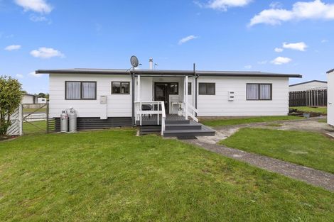 Photo of property in 74 Manfield Street, Tokoroa, 3420