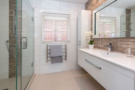 Photo of property in 2 Brailsford Court, Dannemora, Auckland, 2016