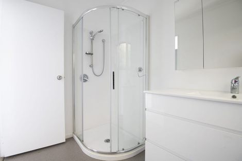 Photo of property in 2d Black Rock Road, Newlands, Wellington, 6037