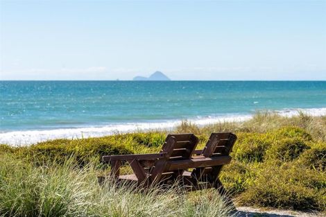 Photo of property in 65 Pukehina Parade, Pukehina, Te Puke, 3189