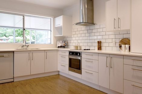 Photo of property in 77 Daniels Road, Redwood, Christchurch, 8051