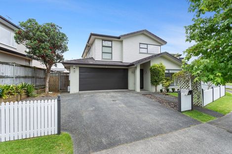 Photo of property in 28 Riviera Drive, Flat Bush, Auckland, 2019