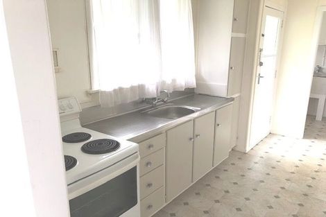 Photo of property in 18 Barrys Road, Glendene, Auckland, 0602