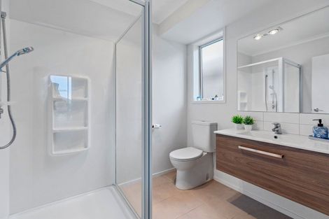 Photo of property in 8 Naeo Close, Papamoa Beach, Papamoa, 3118