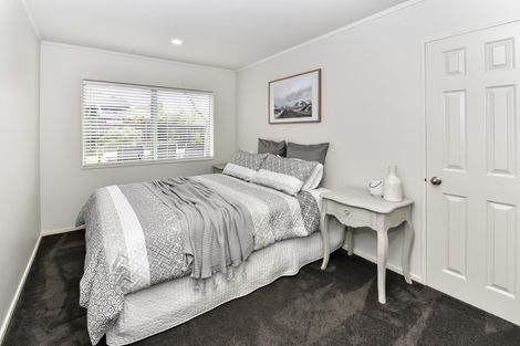Photo of property in 62 Tington Avenue, Wattle Downs, Auckland, 2103