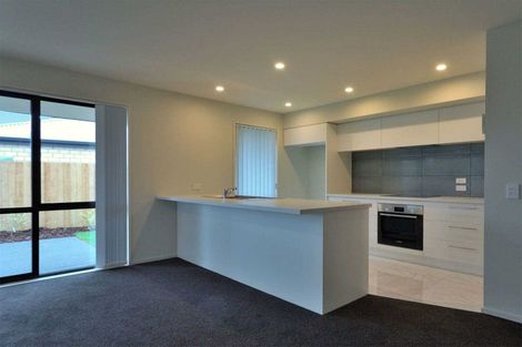 Photo of property in 2 Keeper Close, Woodend, 7610