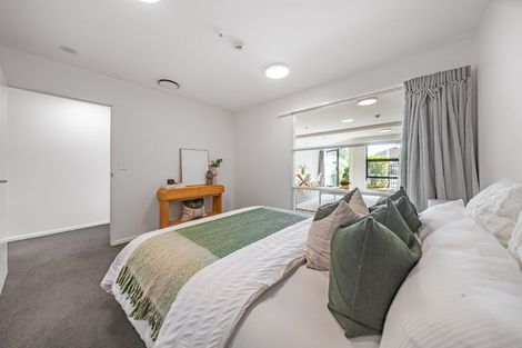 Photo of property in 2/69 Suva Street, Upper Riccarton, Christchurch, 8041