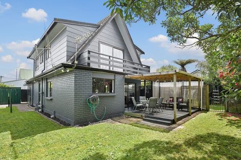 Photo of property in 72a Sandwich Road, St Andrews, Hamilton, 3200