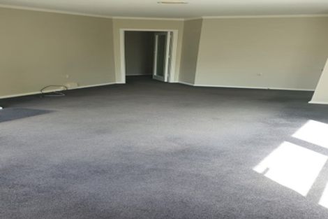 Photo of property in 5 Prestons Road, Redwood, Christchurch, 8051