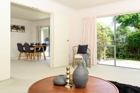 Photo of property in 4 Melfort Place, Nawton, Hamilton, 3200