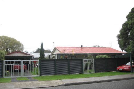 Photo of property in 2 Wedgewood Grove, Raumati Beach, Paraparaumu, 5032