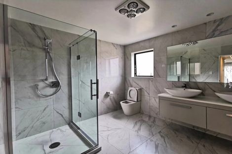 Photo of property in 26 Colliston Rise, Pinehill, Auckland, 0632