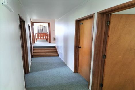 Photo of property in 2 Edge Street, Onerahi, Whangarei, 0110