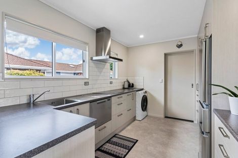 Photo of property in 12/11 Campbell Close, Whangamata, 3620