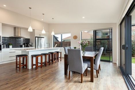 Photo of property in 1320b Papamoa Beach Road, Papamoa Beach, Papamoa, 3118