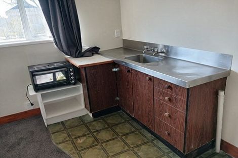 Photo of property in 304 Featherston Street, Palmerston North, 4410