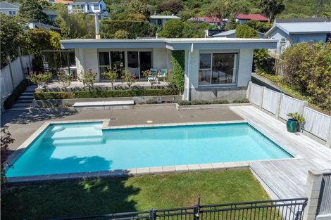 Photo of property in 13 Kotare Street, Waikanae, 5036