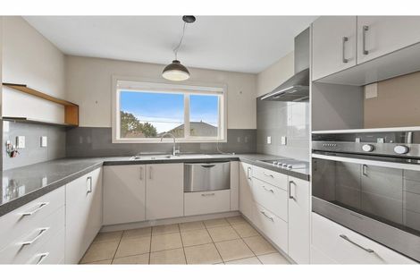 Photo of property in 29 Saltaire Street, North New Brighton, Christchurch, 8083