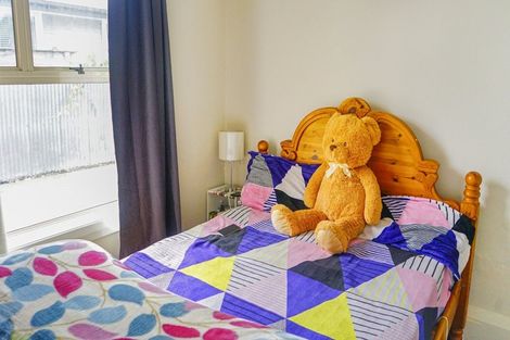 Photo of property in 1/110 Hills Road, Edgeware, Christchurch, 8013