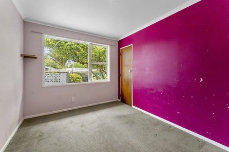 Photo of property in 5 Awatea Avenue, Paraparaumu, 5032