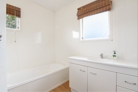 Photo of property in 5 Huia Street, Hillcrest, Rotorua, 3015