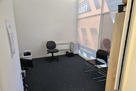 Photo of property in 103b Thorndon Quay, Pipitea, Wellington, 6011