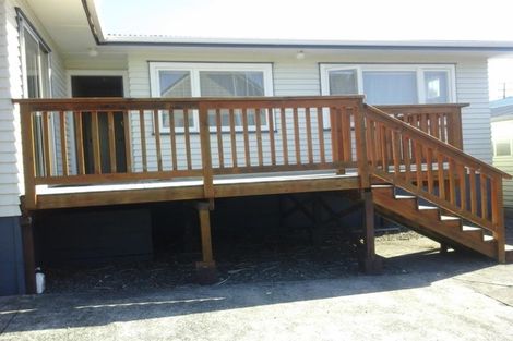 Photo of property in 14 Harmel Road, Glendene, Auckland, 0602