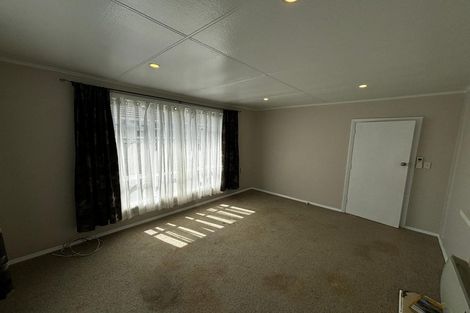 Photo of property in 67 Fairfield Road, Hawera, 4610