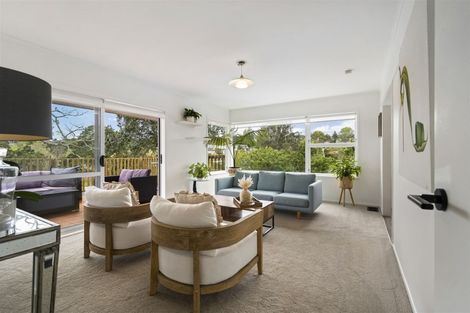 Photo of property in 19 Agincourt Street, Glenfield, Auckland, 0629