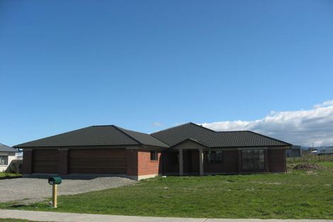 Photo of property in 17 William Donald Drive, Solway, Masterton, 5810