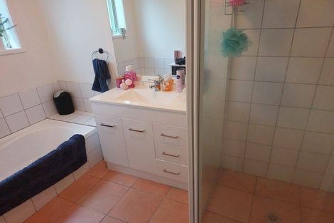 Photo of property in 9 Burnside Court, Rosedale, Auckland, 0632