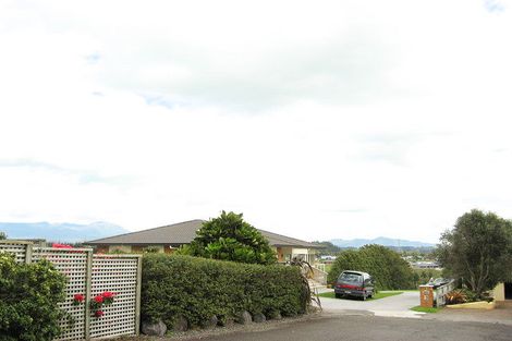 Photo of property in 96e Branch Road, Highlands Park, New Plymouth, 4312
