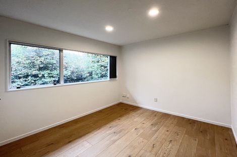 Photo of property in 1/7 Becroft Drive, Forrest Hill, Auckland, 0620