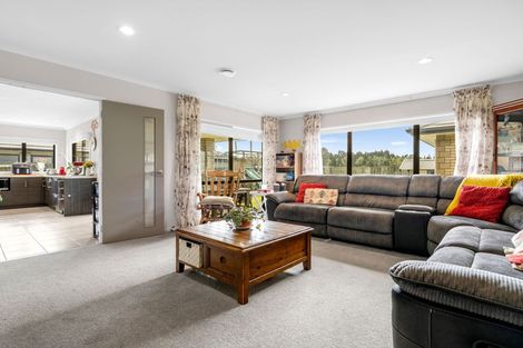 Photo of property in 15 Carroll Place, Owhata, Rotorua, 3010