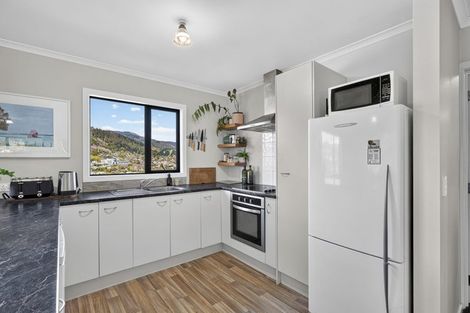 Photo of property in 52 Saint Lawrence Street, Toi Toi, Nelson, 7010