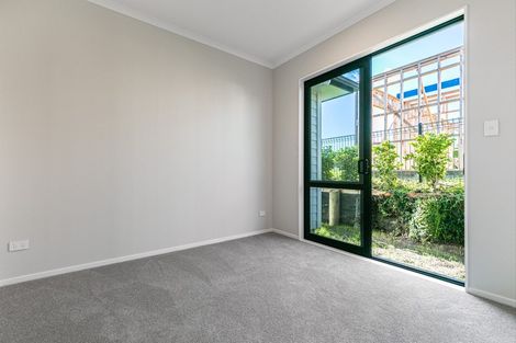 Photo of property in 16 Captain Rings Drive, Papakura, 2110