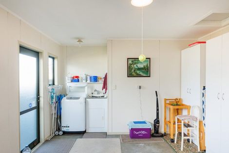 Photo of property in 102a Derby Street, Feilding, 4702