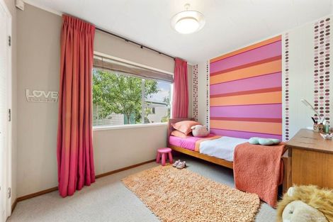 Photo of property in 30 Penfold Place, Henderson, Auckland, 0610