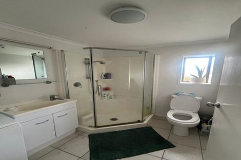 Photo of property in 6 Hume Drive, Hillcrest, Auckland, 0627