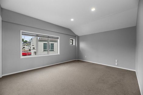Photo of property in 19 Brodie Place, Bethlehem, Tauranga, 3110