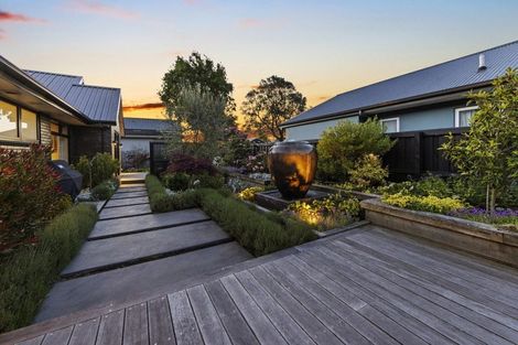 Photo of property in 17 Lees Road, Strowan, Christchurch, 8052