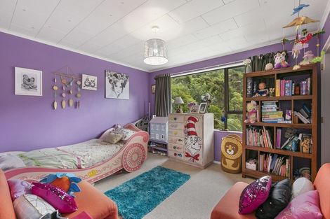 Photo of property in 11 Avian Crescent, Blue Mountains, Upper Hutt, 5371