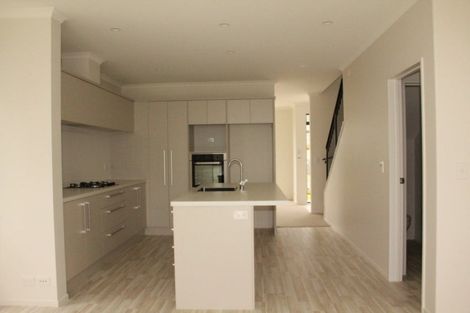 Photo of property in 92 Matairangi Avenue, Totara Heights, Auckland, 2105