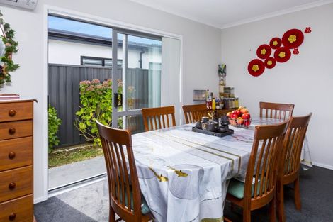 Photo of property in 12 Buddle Road, Wallaceville, Upper Hutt, 5018