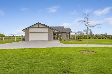 Photo of property in 342 Manutahi Road, Lepperton, New Plymouth, 4372