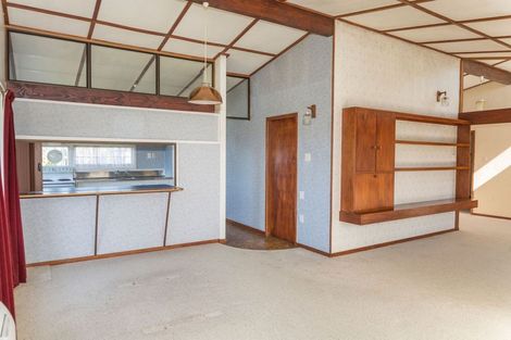 Photo of property in 24 Ries Street, Dannevirke, 4930