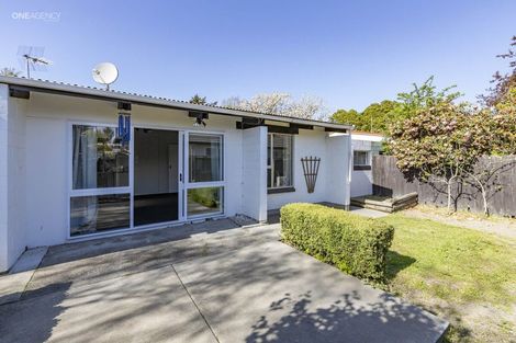 Photo of property in 2/40a Bounty Street, Bryndwr, Christchurch, 8053
