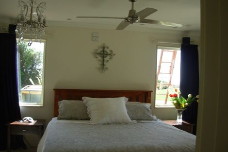 Photo of property in 91 Paparata Road, Bombay, 2675